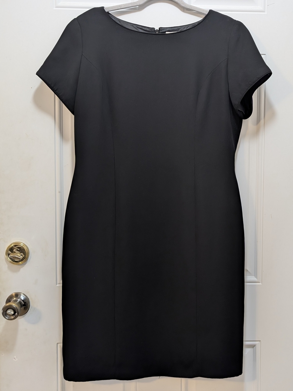 Worthington Black Short-Sleeve Sheath Dress